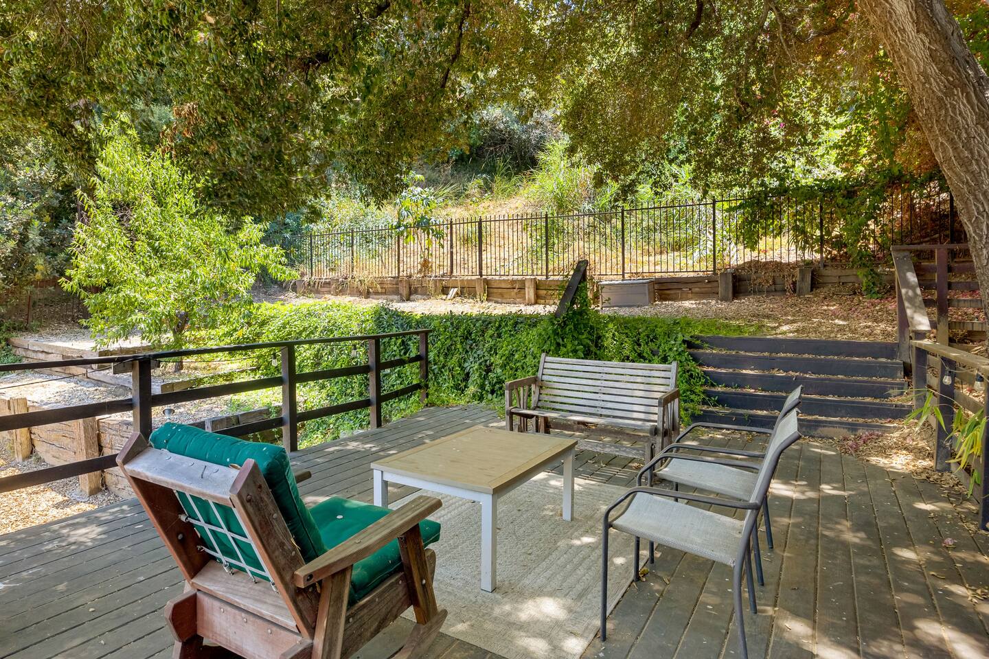 Deck seating area